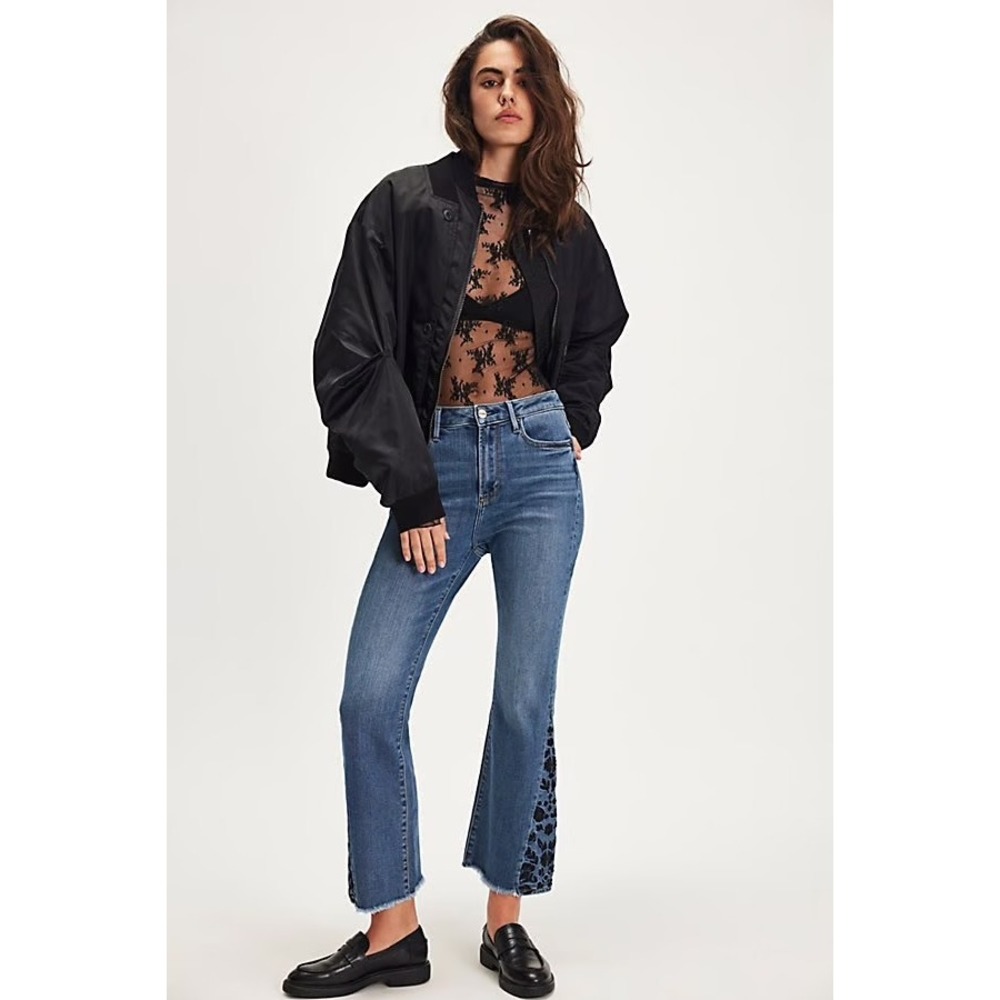 Driftwood Clara Ankle Flare Jeans Embroidery Embellishment Size 27